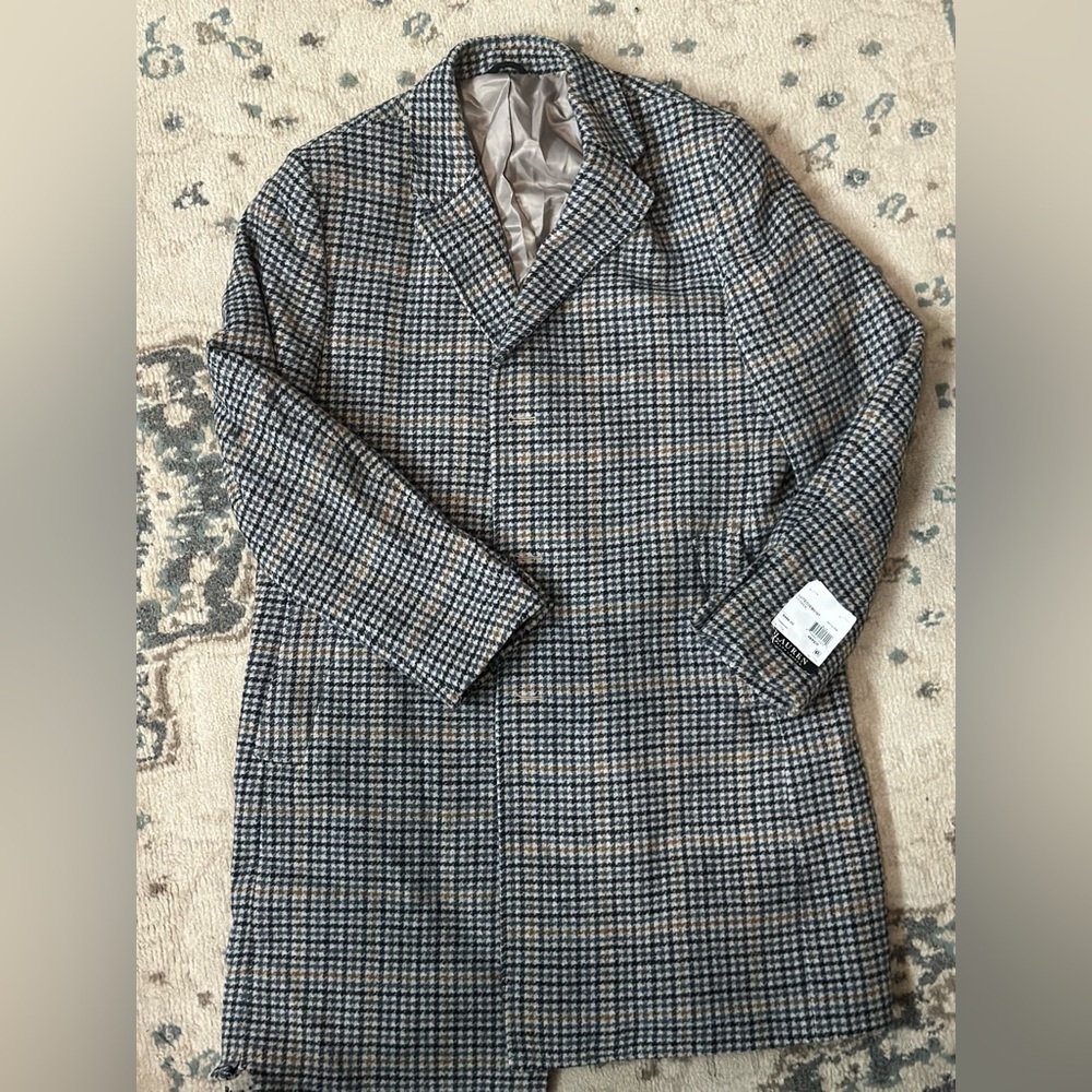 Ralph Lauren plaid wool long coat
Rip on bottom hem 
Size: 46 R
